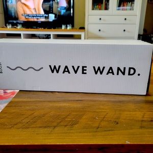 Brand new in the box still Bondiboost hair waver